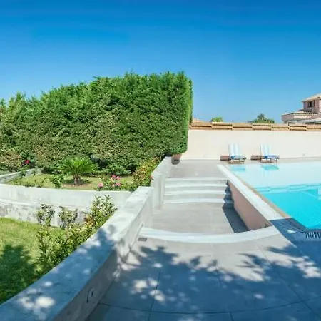 Agios Ioannis *